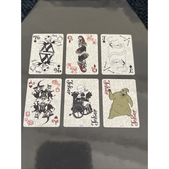 New DISNEY PARKS TIM BURTON’S THE NIGHTMARE BEFORE CHRISTMAS 52 PLAYING CARDS - Picture 6 of 8